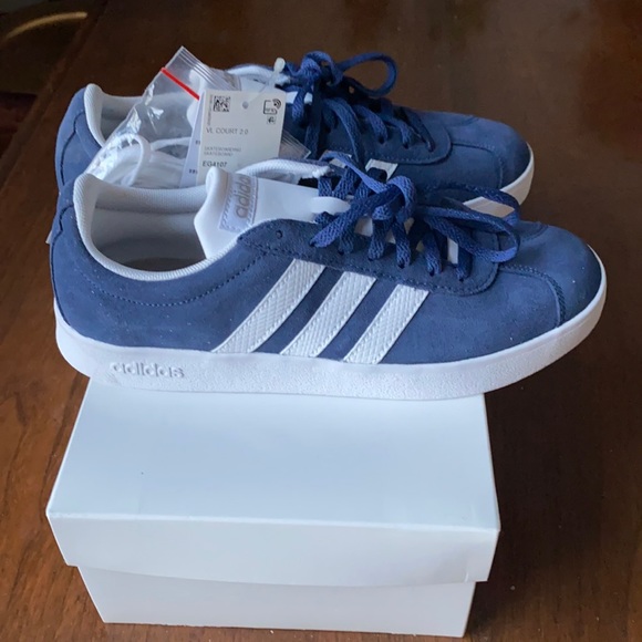 24:12 - Adidas VL Court 2.0 Skateboard Sneakers - Picture 3 of 10